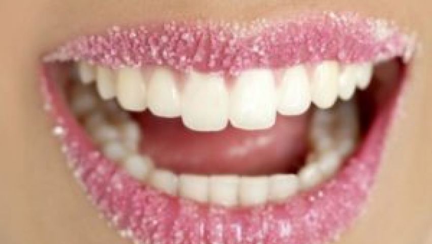 أفضل ماسك لتقشير الشفاه في الشتاء