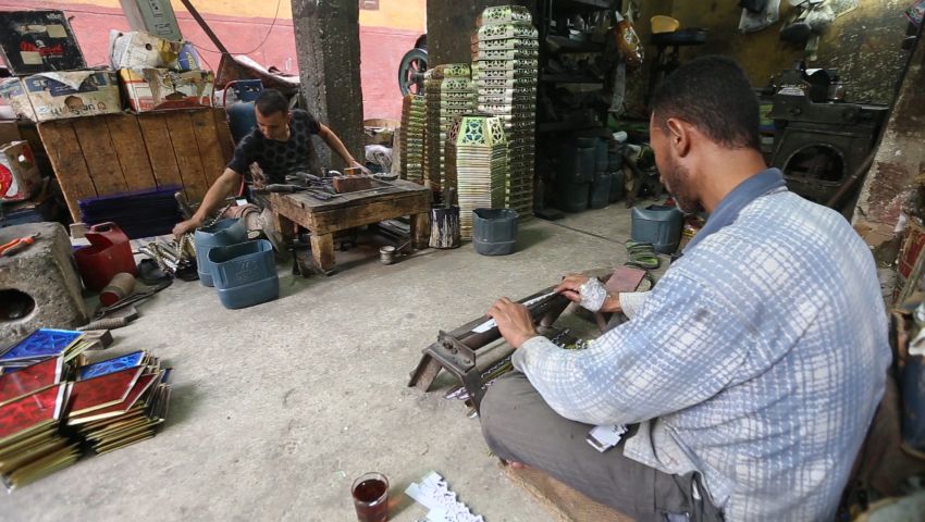 فيديو| فانوس رمضان.. المصري لا يعلى عليه