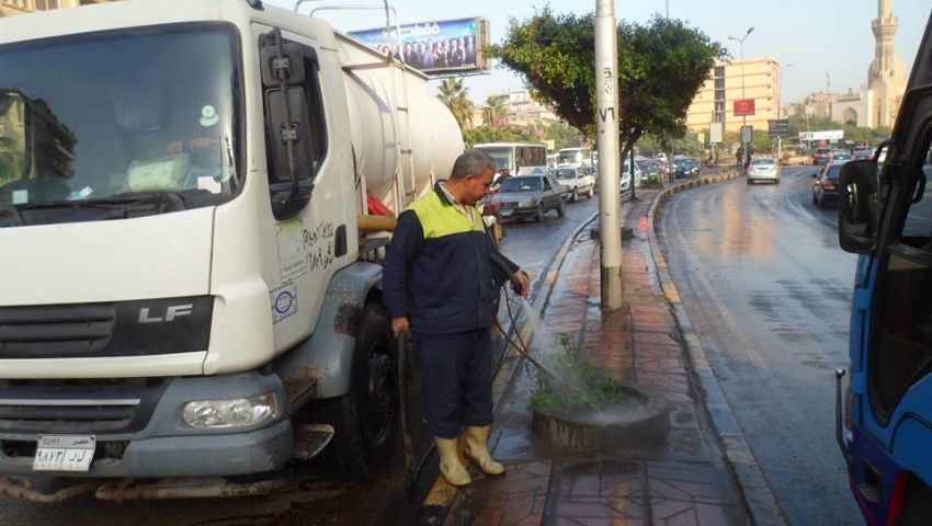 بالصور| نظافة الجيزة: خطة لرفع كفاءة الشوارع وتقليم الأشجار