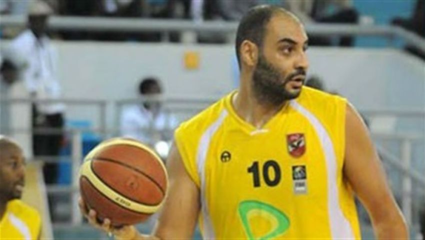 هروب الغنام وإسماعيل أحمد من منتخب السلة