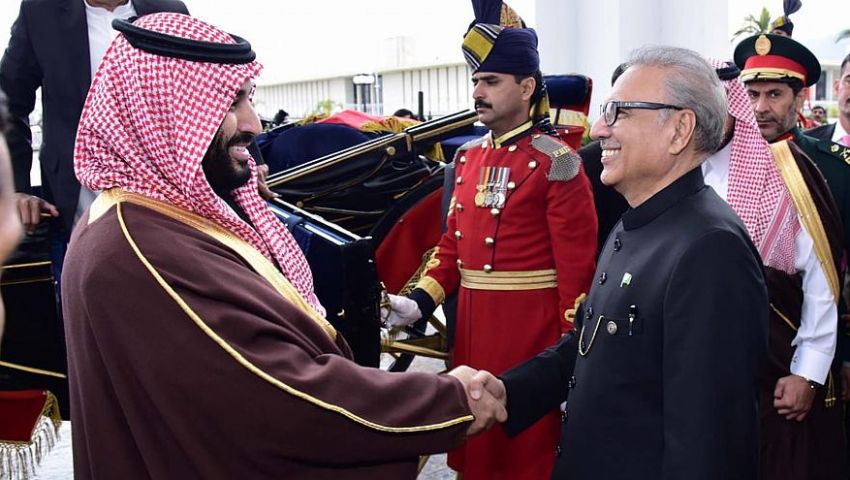 عقب زيارة «بن سلمان».. رفع حصتي حجيج باكستان والهند