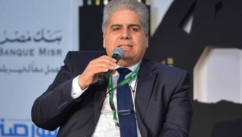 رئيس قطاع التسويق بـعز: أسعار الحديد انخفضت بعد تعويم الجنيه