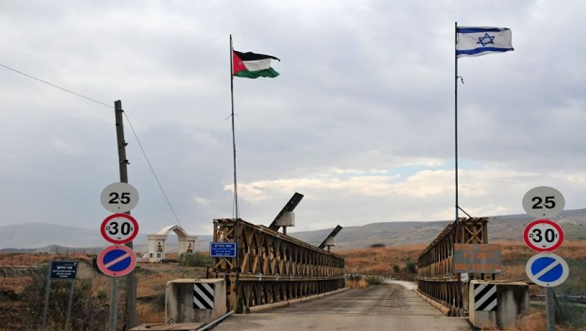 إسرائيل تبدأ بناء منطقة صناعية تجارية على حدودها مع الأردن