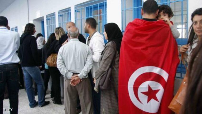 رئاسة تونس .. تسونامي الترشحات ومزاعم تزوير التزكيات