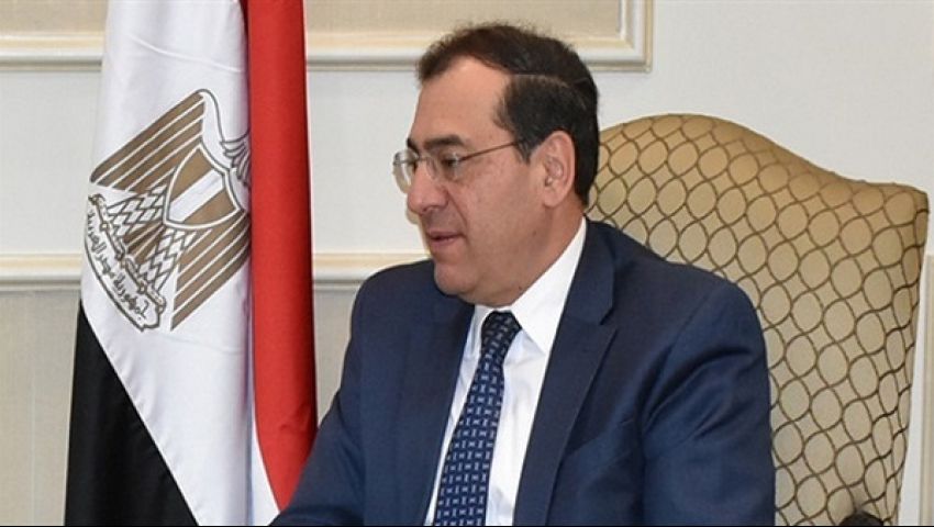 مجلس الوزارء يوافق على إحالة 6 اتفاقيات بحث واستكشاف للبترول إلى البرلمان