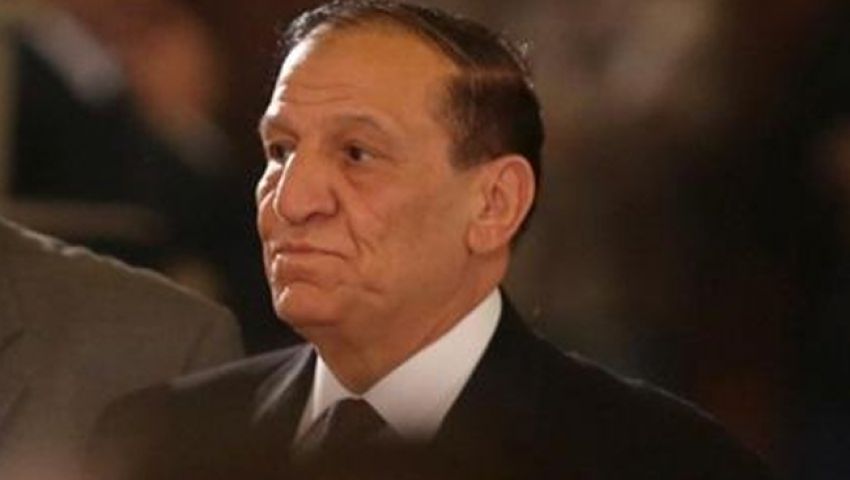 حازم حسنى :  أتوقع تعرض سامي عنان لضغوط  ليصدر بيانًا مثل شفيق
