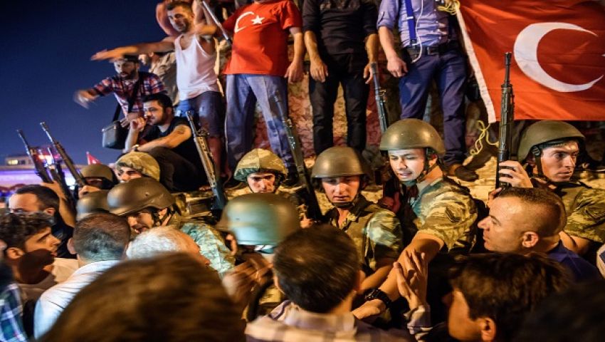 وزير تركي ينتقد تقريرًا بريطانيًّا حول محاولة الانقلاب: «اسمعوا منَّا»