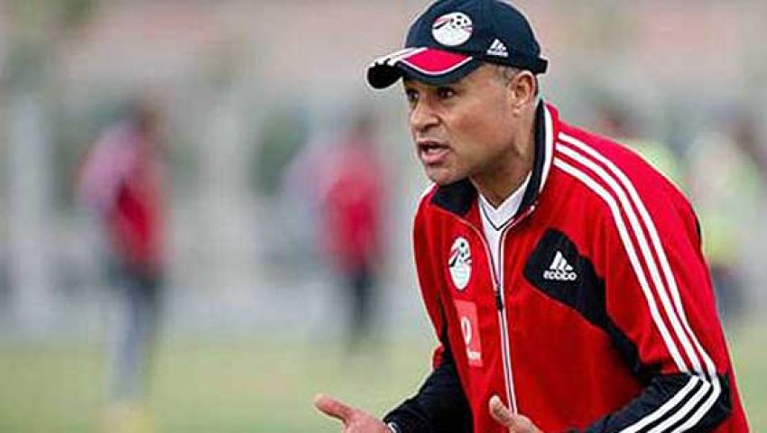 فيديو..عبد الفتاح ياريت الأهلي يسيب عوض