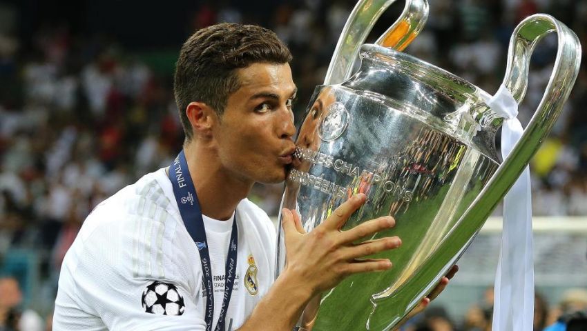 ريال مدريد ويوفنتوس.. رونالدو لن يتنازل عن تاجه