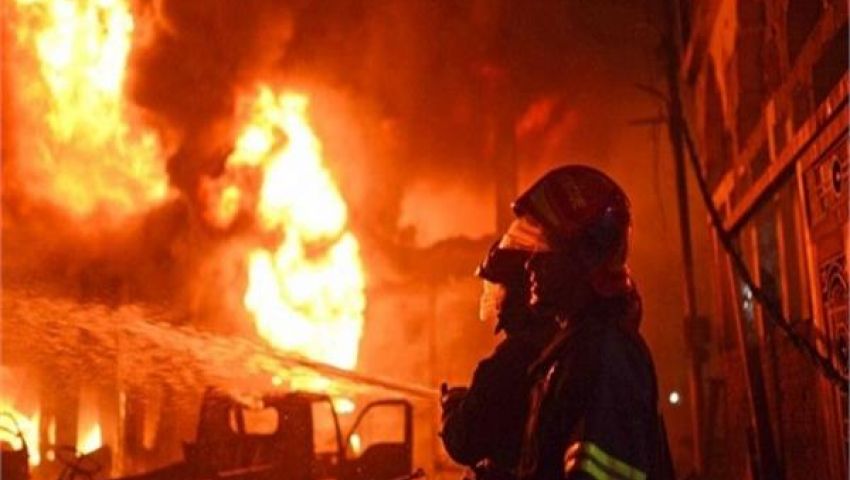 دون إصابات..السيطرة على حريق في جراج بشبرا الخيمة