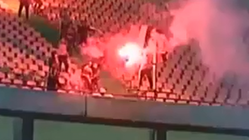 فيديو..جمهور الزمالك يقتحم ستاد القاهرة