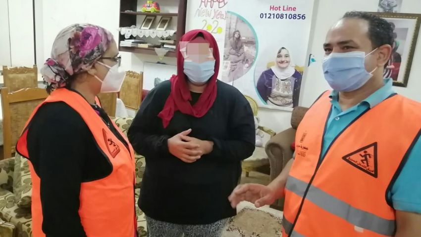 «أصبح للرحمة مكان».. قصة إنقاذ أم وطفلها مصابين بالإيدز
