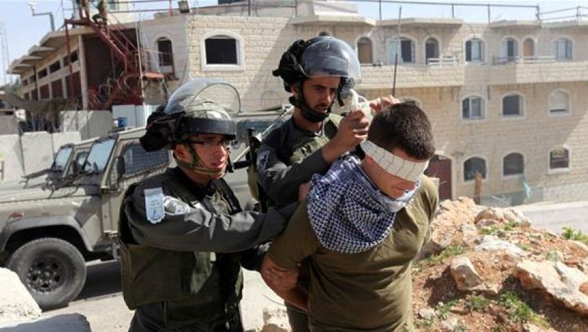 الاحتلال الإسرائيلي يعتقل 15 فلسطينيًا في الضفة  