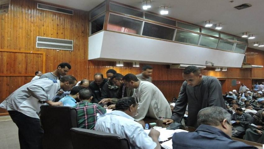 في أسيوط.. تلقي ألفي طلب لتقنين أوضاع المتعدين على أملاك الدولة