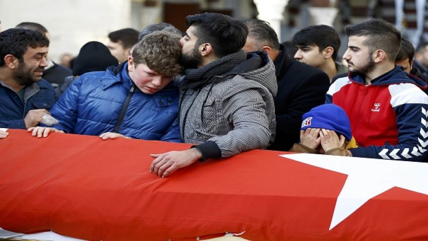 حبس 13 أجنبيًّا على خلفية «هجوم الملهى الليلي» بإسطنبول