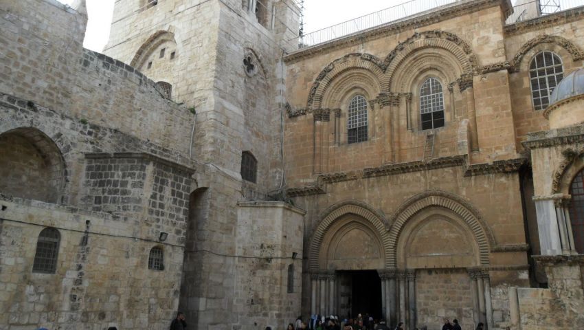 الاحتلال يعلن عن تسهيلات لمسيحيين فلسطينيين بمناسبة أعياد الميلاد