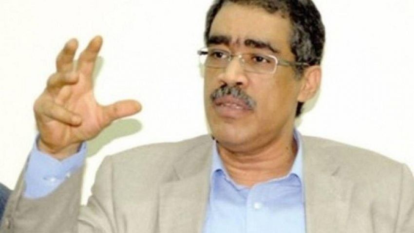 نقيب الصحفيين يتحدث عن حجب المواقع الإلكترونية.. ماذا قال؟