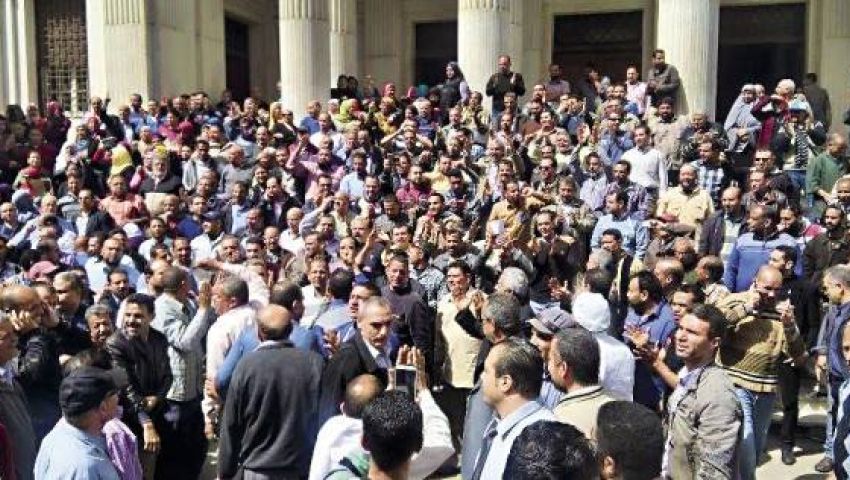 إخلاء سبيل 9 عمال بـ«المصرية للاتصالات» ..و احتجاز 7 آخرين بالأمن الوطني