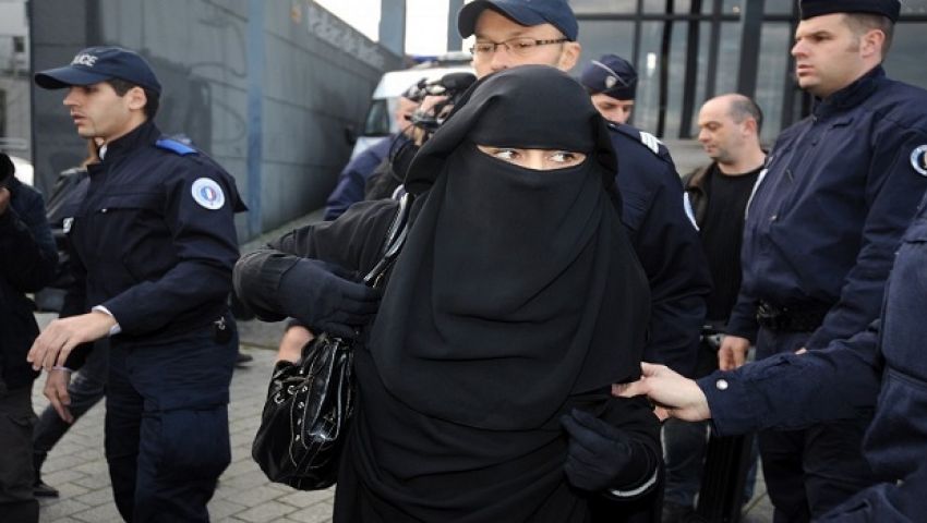الصين تحظر النقاب واللحى في إقليم تركستان الشرقية