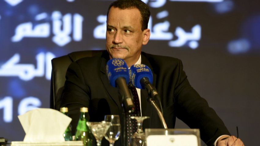 ولد الشيخ يبحث مع وزير الخارجية الكويتي خطة لحل الأزمة اليمنية