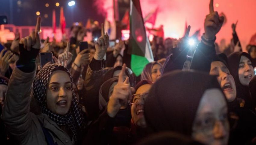 بالفيديو.. غضب شعبي ومظاهرات عربية بعد إعلان «القدس» عاصمة إسرائيل