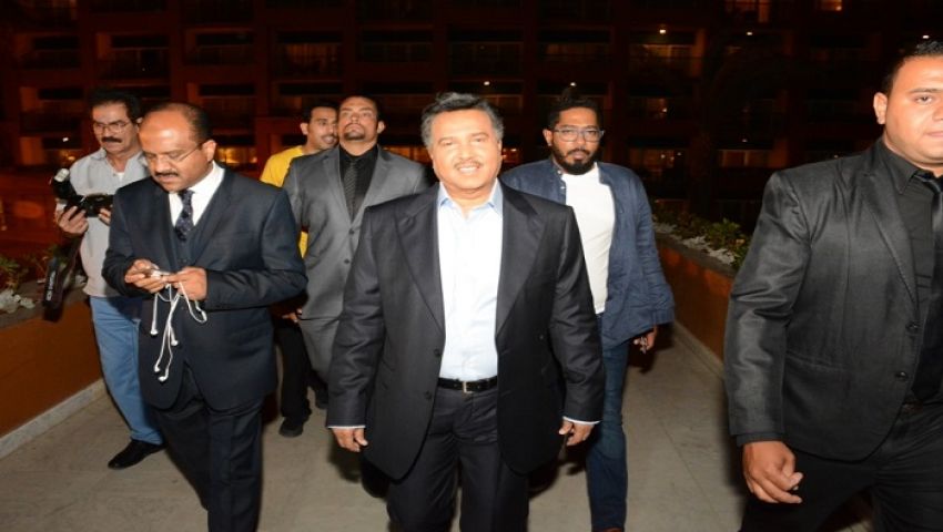 بـ«الكبسة والرز».. محمد عبده يمتص غضب وسائل الإعلام