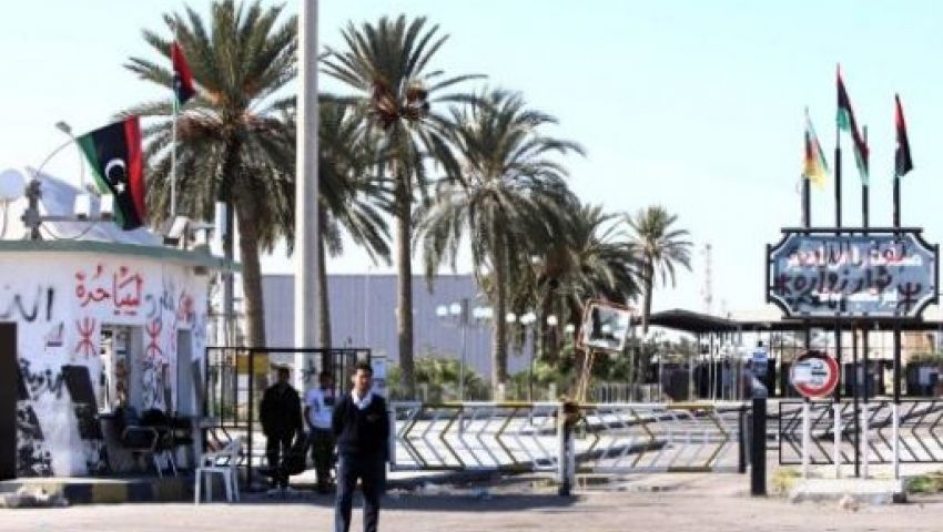 وفد ليبي يتفاوض مع معتصمين ببنقردان التونسية لحل أزمة معبر رأس جدير