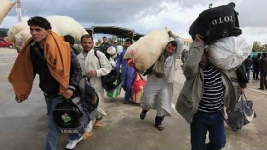 مسلحون ليبيون يحتجزون 70 سائقا مصريًا