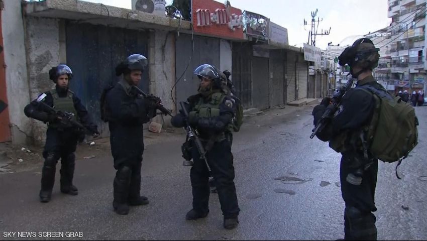 الاحتلال الإسرائيلى يسلم جثمان شاب فلسطينى استشهد الشهر الماضى