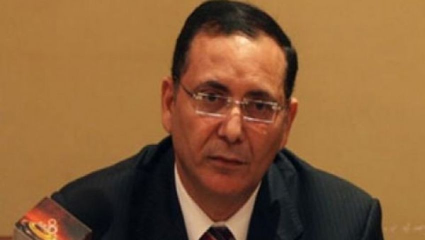 الزيني: 800 جنيه زيادة في سعر طن الحديد