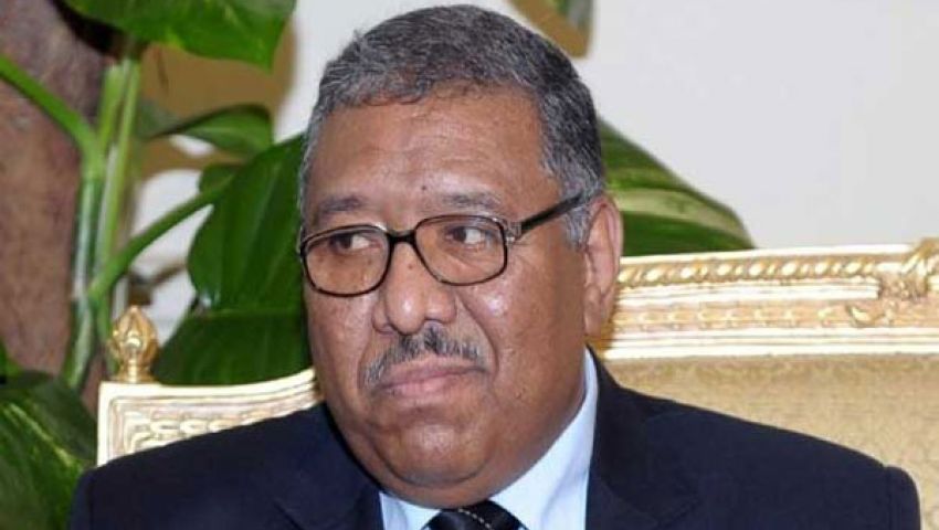 تشكيل لجنة لحل مشاكل الهرم الأثرية 