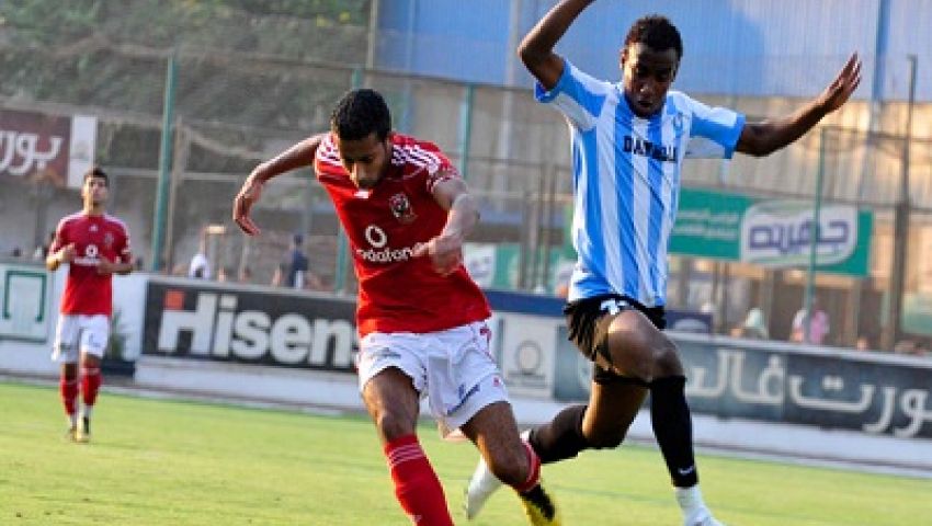 الأهلي يستغني عن محارب وعبد العظيم