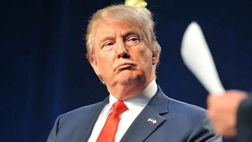 سياسي يمني: القضاء الأمريكي وجه صفعة لترامب بتعليق قرار الحظر
