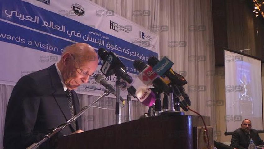 القومي لحقوق الإنسان: ﻻ دولة ديمقراطية دون احترام الآدمية