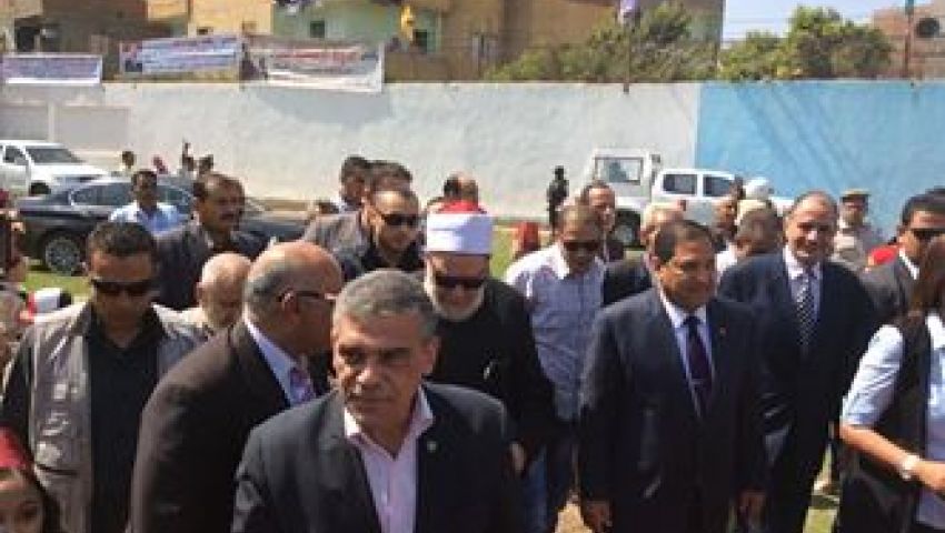بالصور| علي جمعة: الإنفاق على الهجرة غير الشرعية حرام شرعًا