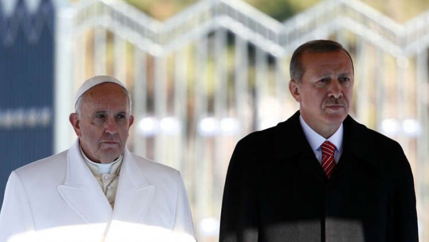 بعد مباحثاتهما.. أردوغان والبابا فرنسيس: وعد ترامب بمنح القدس للصهاينة «يفجر السلام»