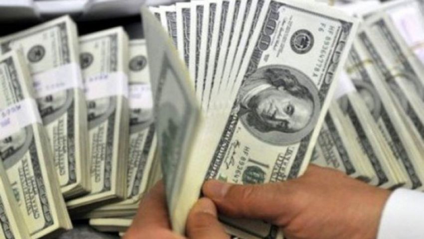 سعر الدولار اليوم في السوق السوداء اﻹثنين 16-1-2017
