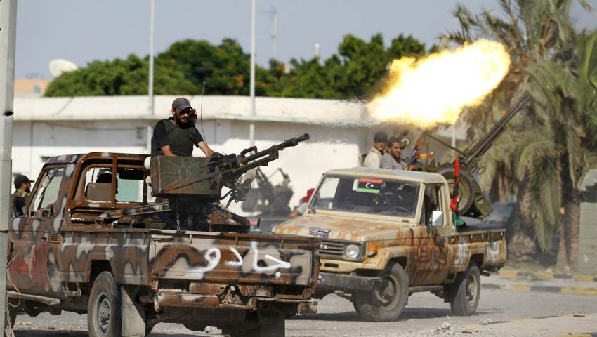 تجدد الاشتباكات بين الجيش الليبي وتنظيمين مسلحين شرق البلاد