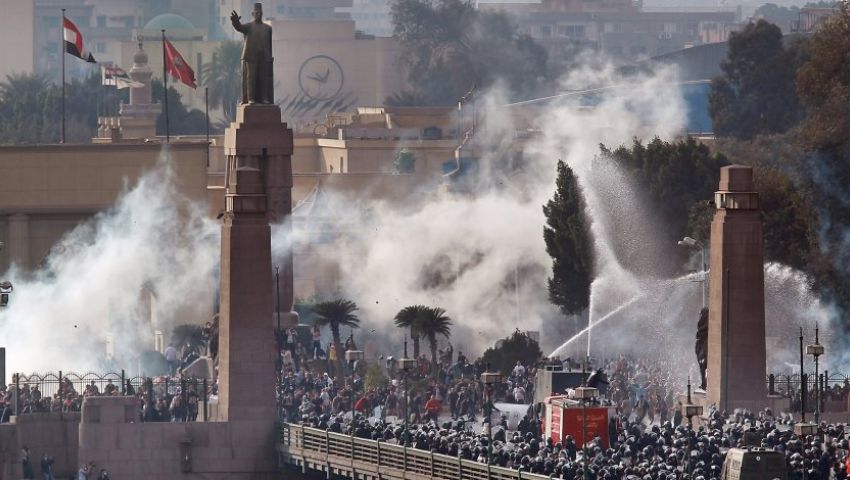 «شباب كان عنده حلم».. 10 صور تحكي ثورة شعب في 25 يناير