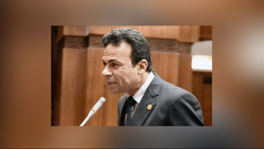 أزمة تعيين ابنة وزير الأوقاف في البترول على أعتاب البرلمان