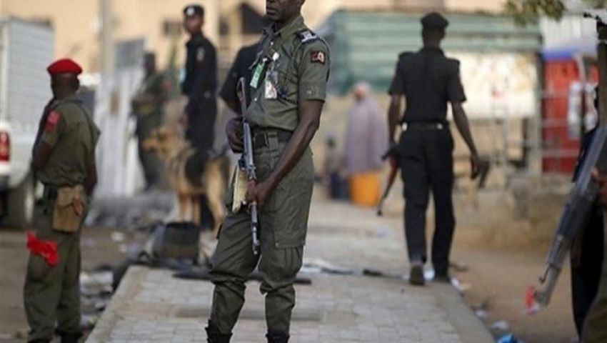 مسلحون يخطفون عاملين أجنبيين ويقتلون شرطيًّا في نيجيريا