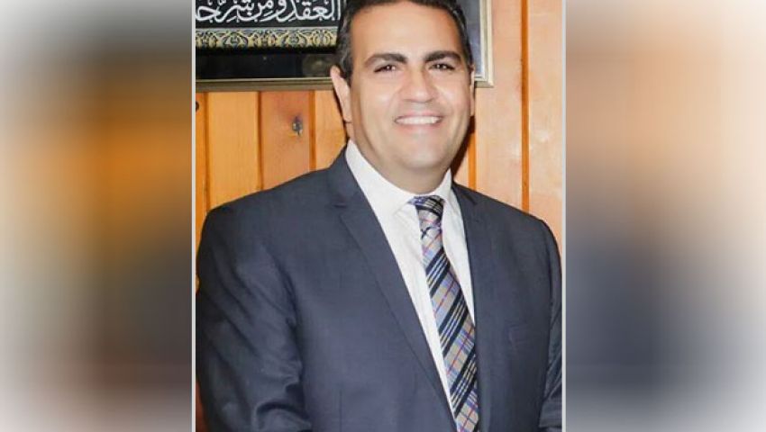 رئيس جامعة المنصورة: سألتقي طلاب اﻹخوان لبحث مشاكلهم