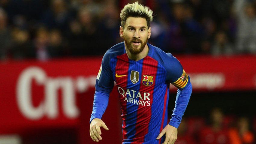 مدرب المنتخب الوطني يكشف حقيقة أزمة حوار ميسي