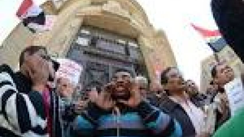 شباب الدستور أمام القضاء العالي: يسقط حكم العسكر