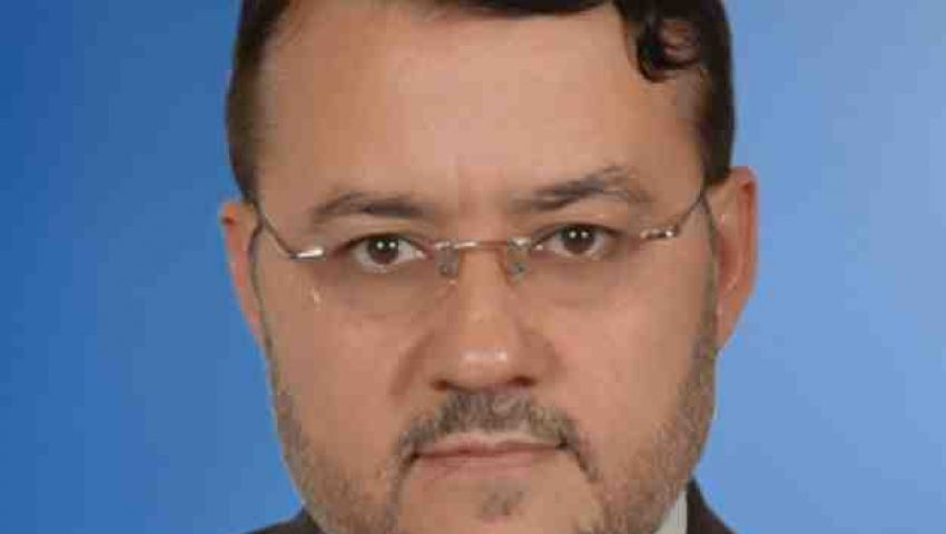 إعلامي سوري: إيران المستفيد الأكبر من عزلة مصر