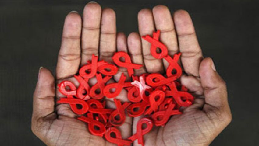 الصحة العالمية تطالب بسرعة علاج مصابي الإيدز