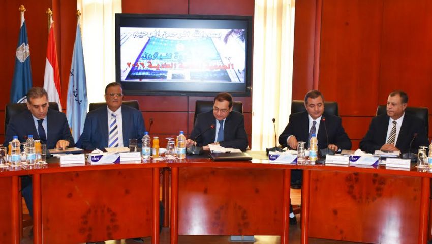 ثروة للبترول: حفر 4 آبار جديدة فى منطقة حورس بالصحراء الغربية