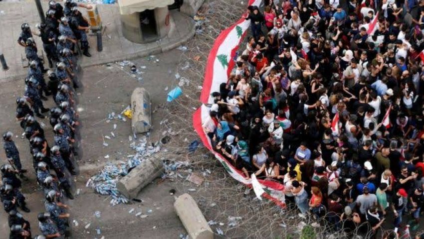 فيديو | احتجاجات أكتوبر.. شهر الغضب في 11 دولة
