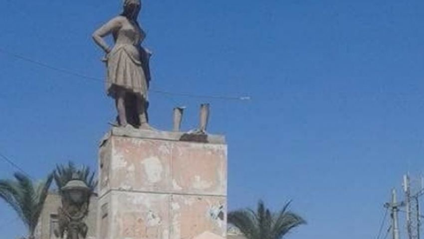 القصة الكاملة لاختفاء تمثال بائع العرقسوس من ميدان البورصة بالإسكندرية