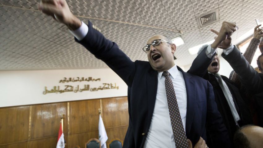 بعد استدعائه للتحقيق.. «6 أبريل»: خالد علي اقتحم عش الدبابير